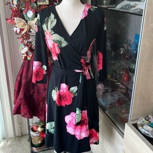 NWT- LuLaRoe Michelle Floral Wrap Dress with Sash